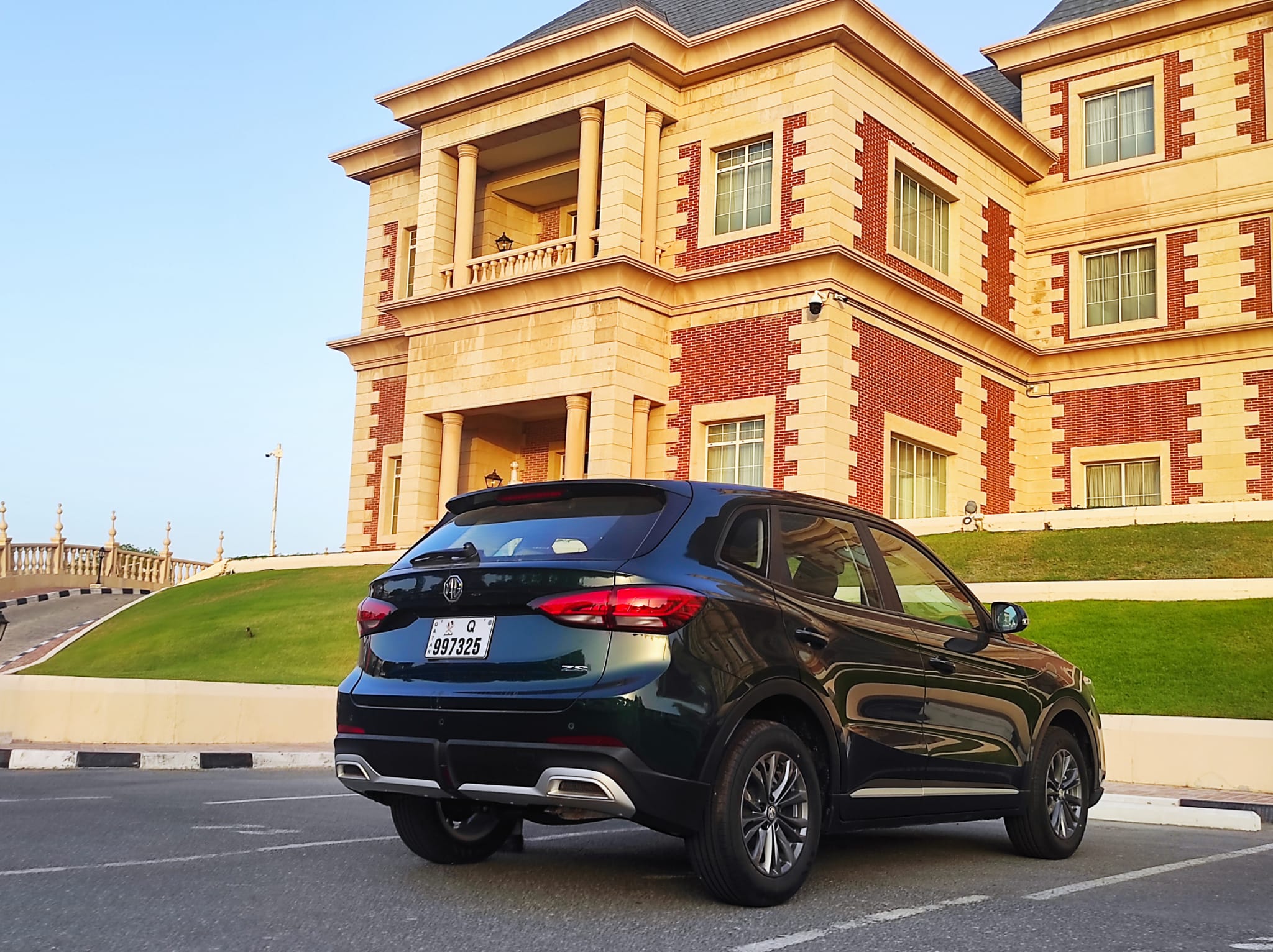 Brand New MG ZS 2026 – New Shape in Elegant Dark Green